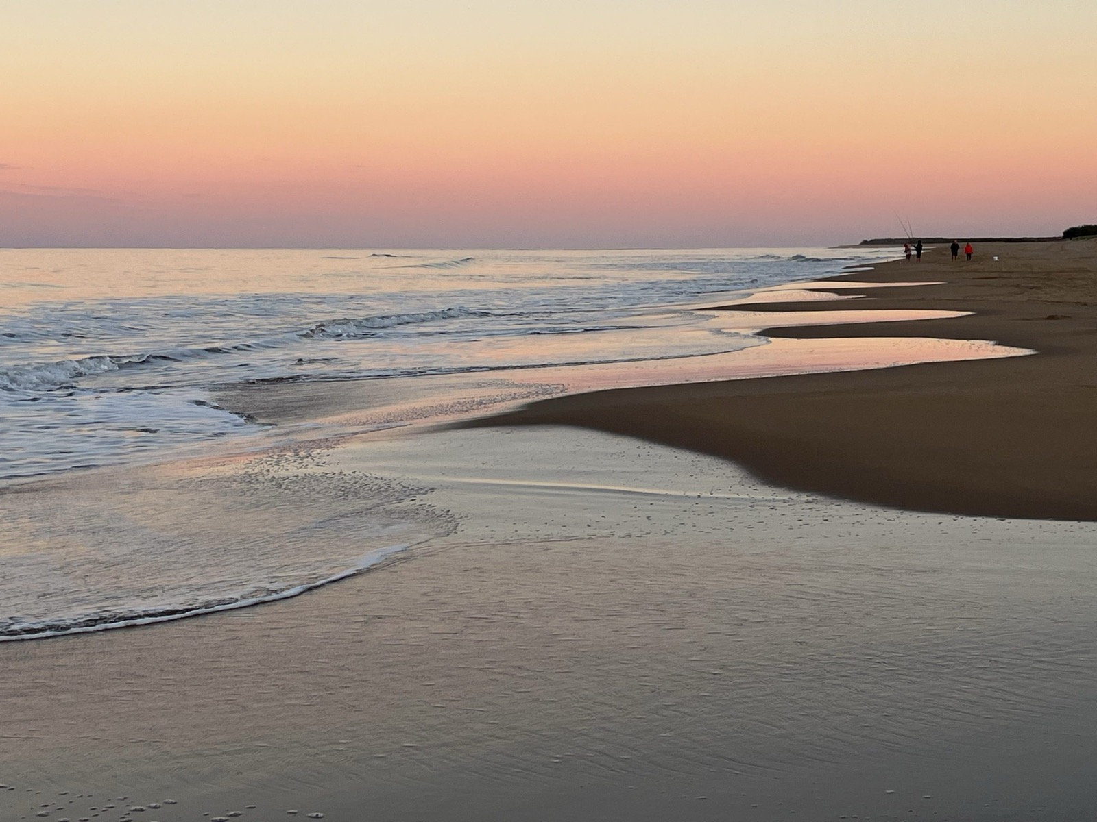 A quiet Australian beach at sunset